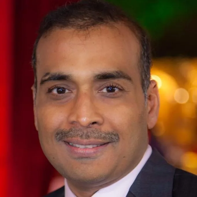 Hitesh Kachhara, Director
